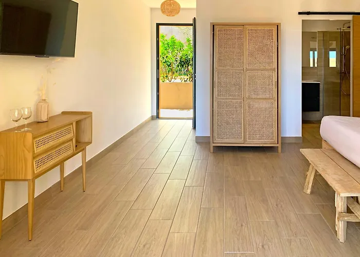 Maora Village Feriepark Bonifacio (Corsica)