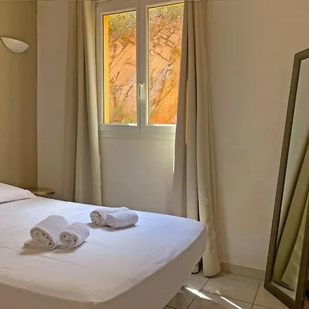 Semesterpark Maora Village 3*