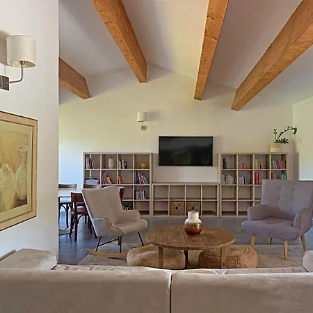 Maora Village Tatil parkı