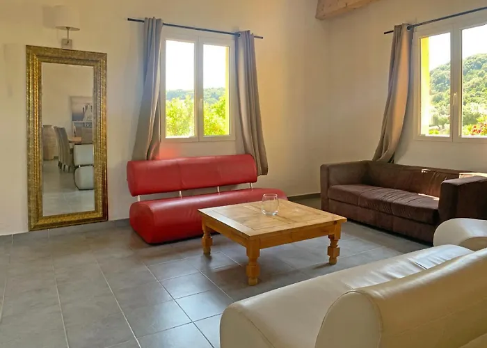 Semesterpark Maora Village 3*