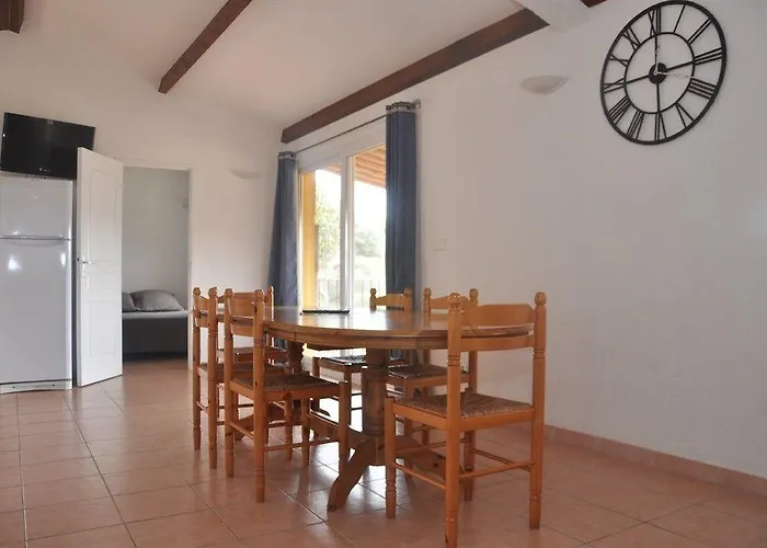 Semesterpark Maora Village 3*